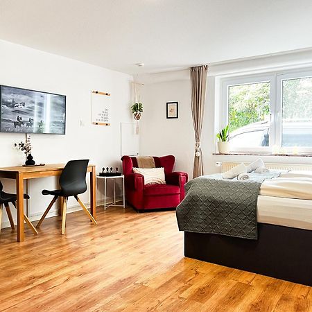 Modern Room With Netflix In Порта Вестфалика Екстериор снимка